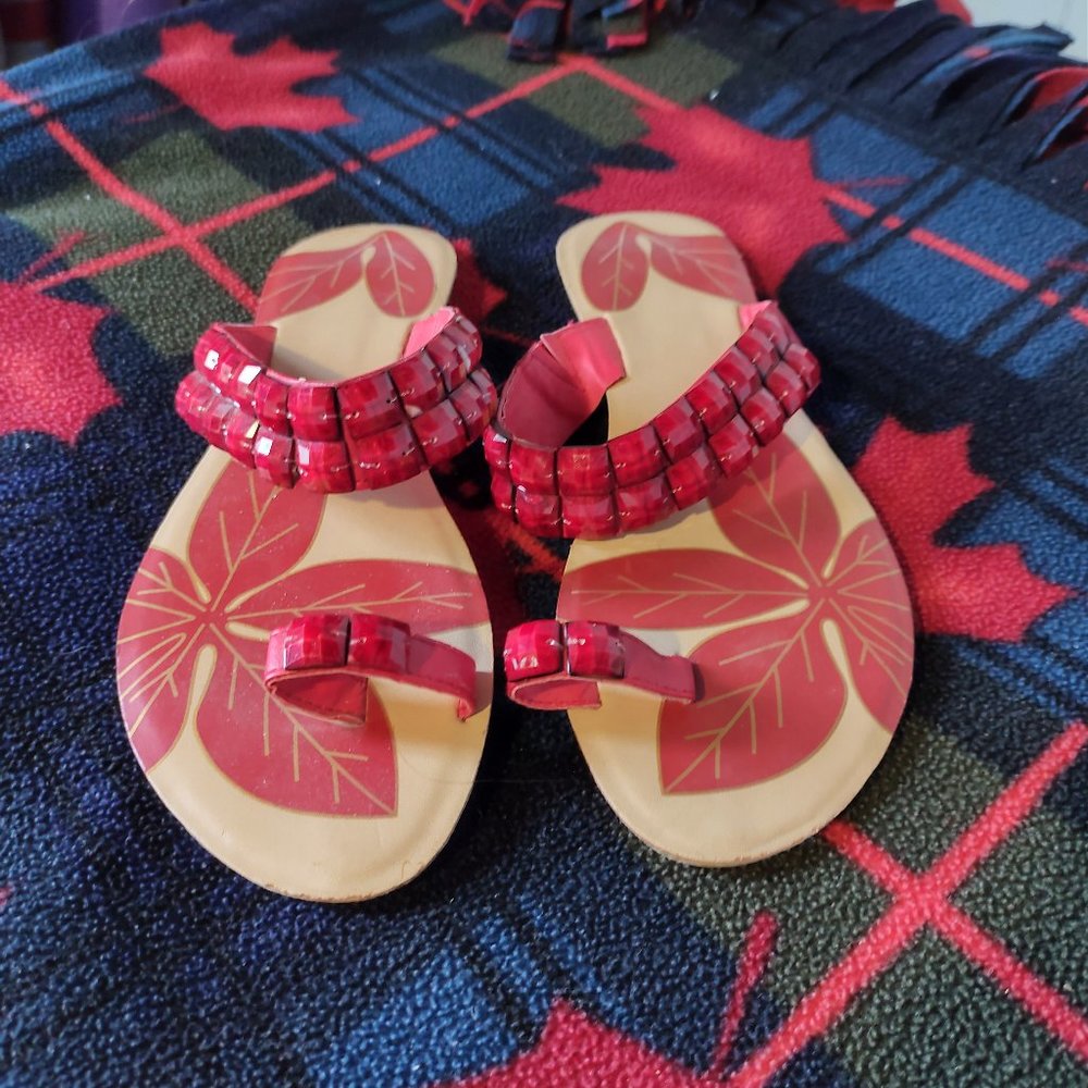 🌸 3 for $20 🌸 Red Toe Loop Slip-on Sandals